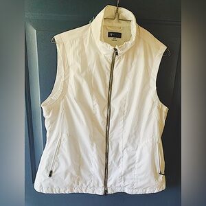 Greg Norman Shark Collection White Vest activewear athletic